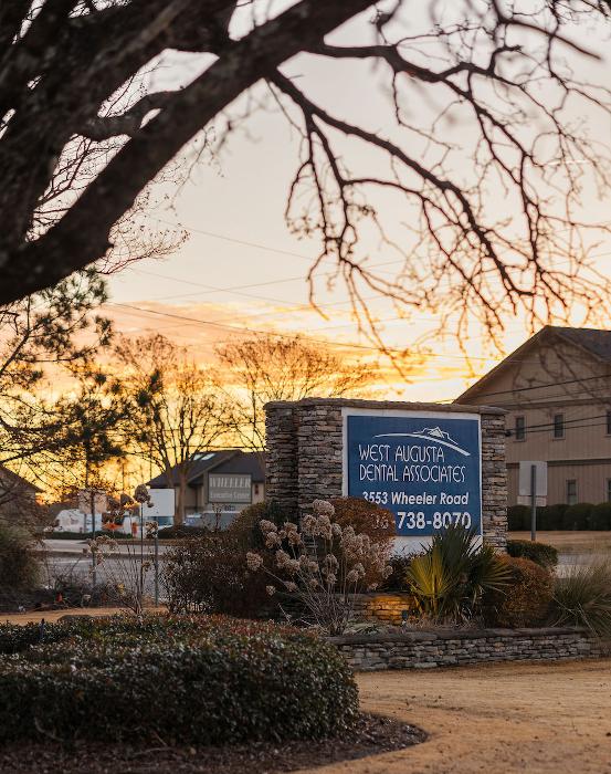 West Augusta Dental Associates offers full mouth reconstruction