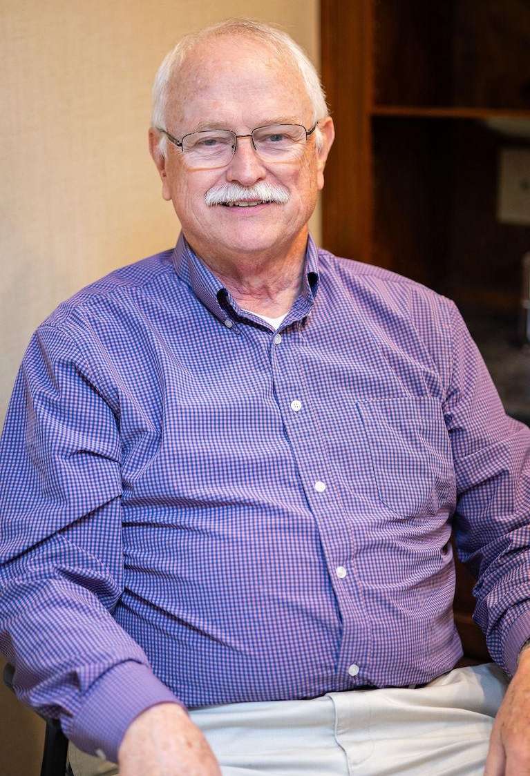 Dr. Robert Turner